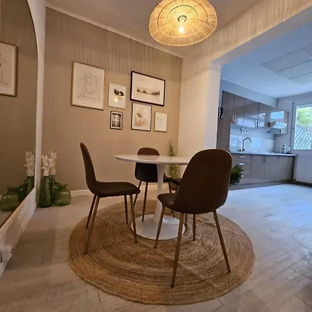 Apartment Les Sablon D'a Cote