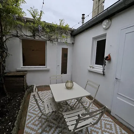 Apartment Les Sablon D'a Cote